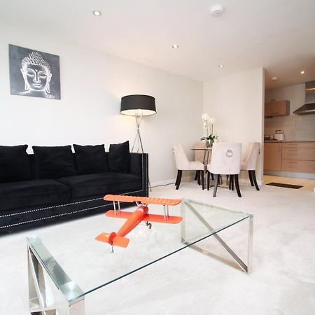 Apartmán Perfect Getaway In Cardiff Marina Exteriér fotografie