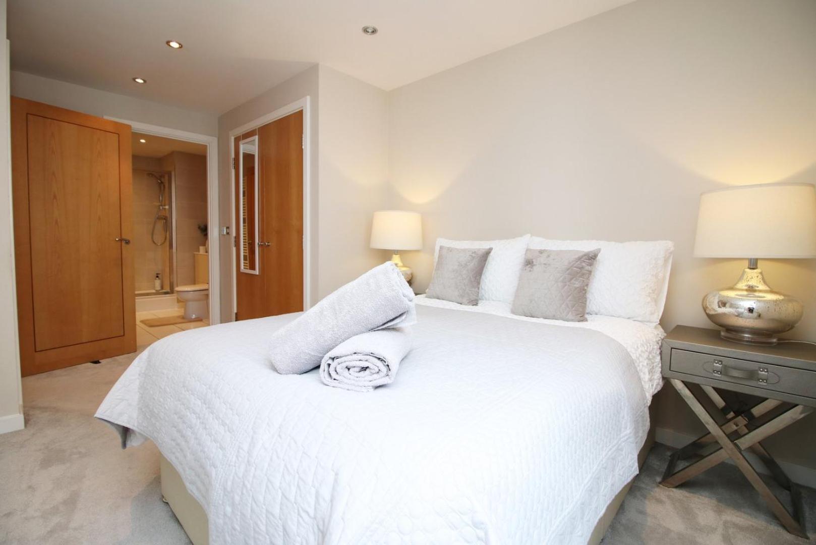 Apartmán Perfect Getaway In Cardiff Marina Exteriér fotografie