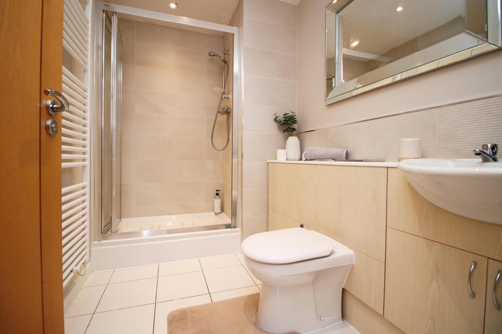 Apartmán Perfect Getaway In Cardiff Marina Exteriér fotografie